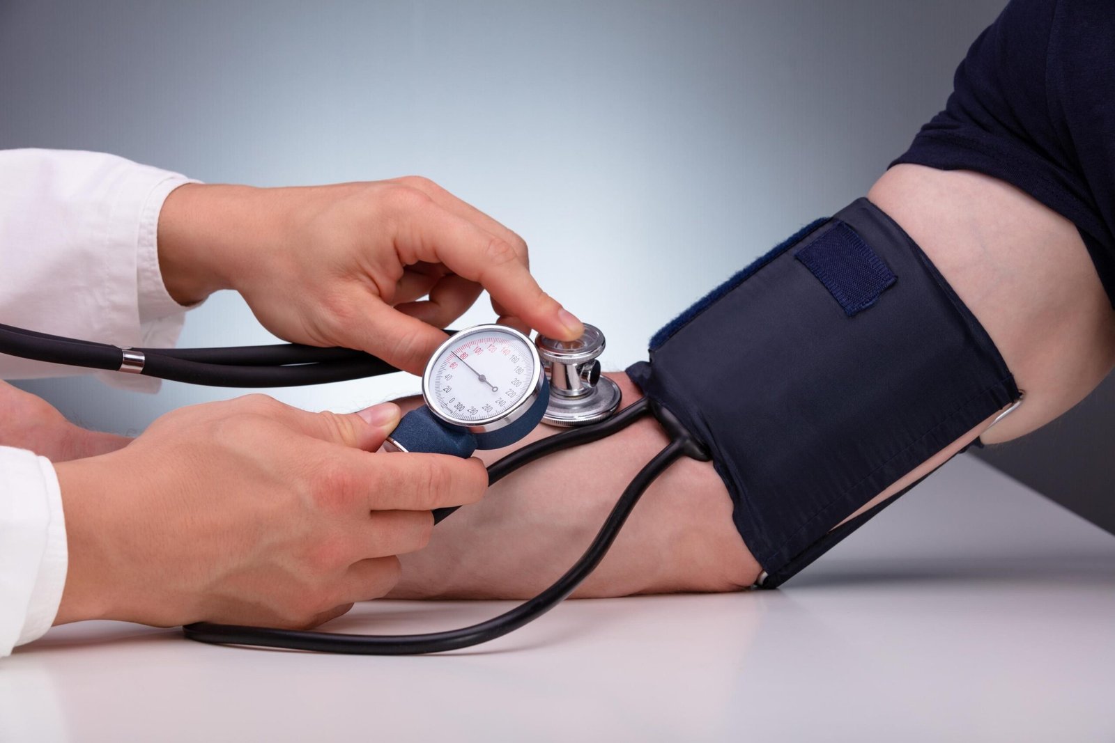 Low Blood Pressure (Hypotension): Symptoms, Causes & When to See a Doctor